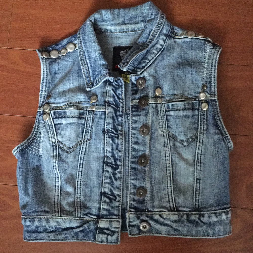 Short Denim Vest